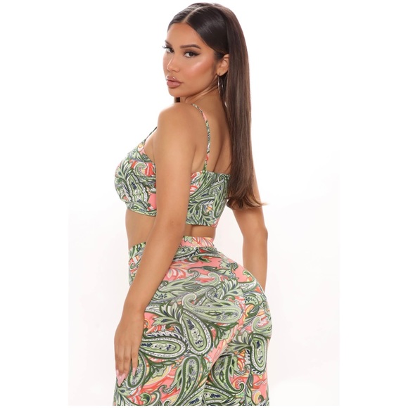 FASHION NOVA 2 Piece Pant Set. - Picture 4 of 5